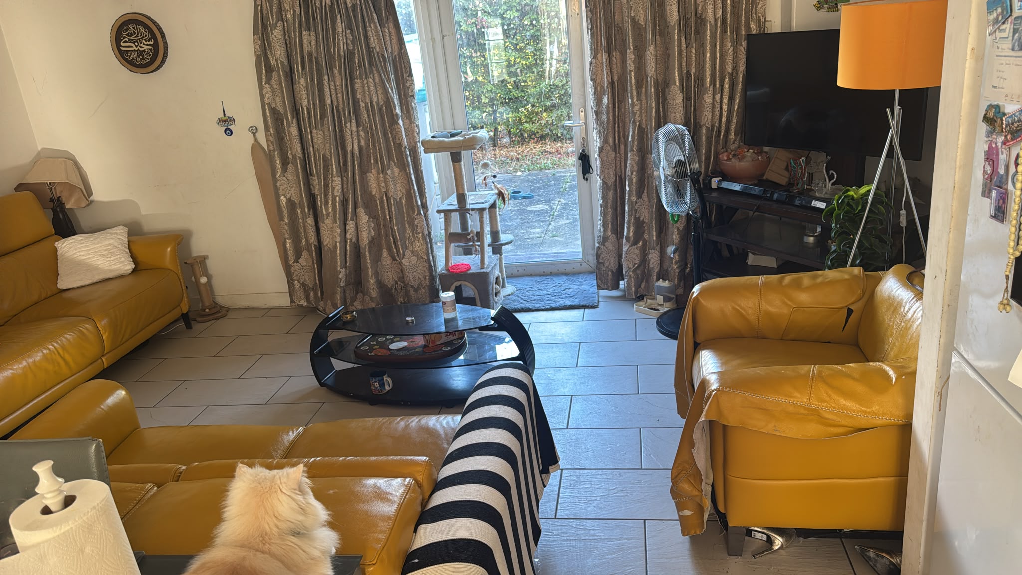 Double room only for professional female (SL1)