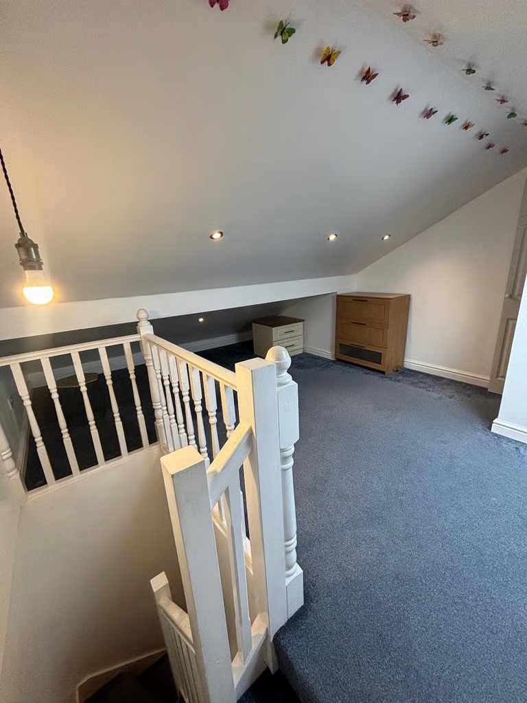 4-bedroom terraced house at Markington st, Rusholme M14 7JB