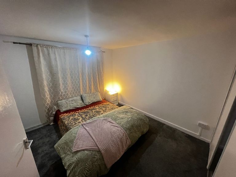 Master Room to rent at Claremont rd, Forest Gate (E7 0QP)