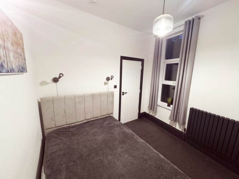 Stylish 2 Bed (Furnished) Flat to Rent – Moseley (B13 9BS)