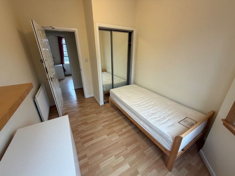Double Rooms to Rent at Newington, Edinburgh (EH8 9QQ)