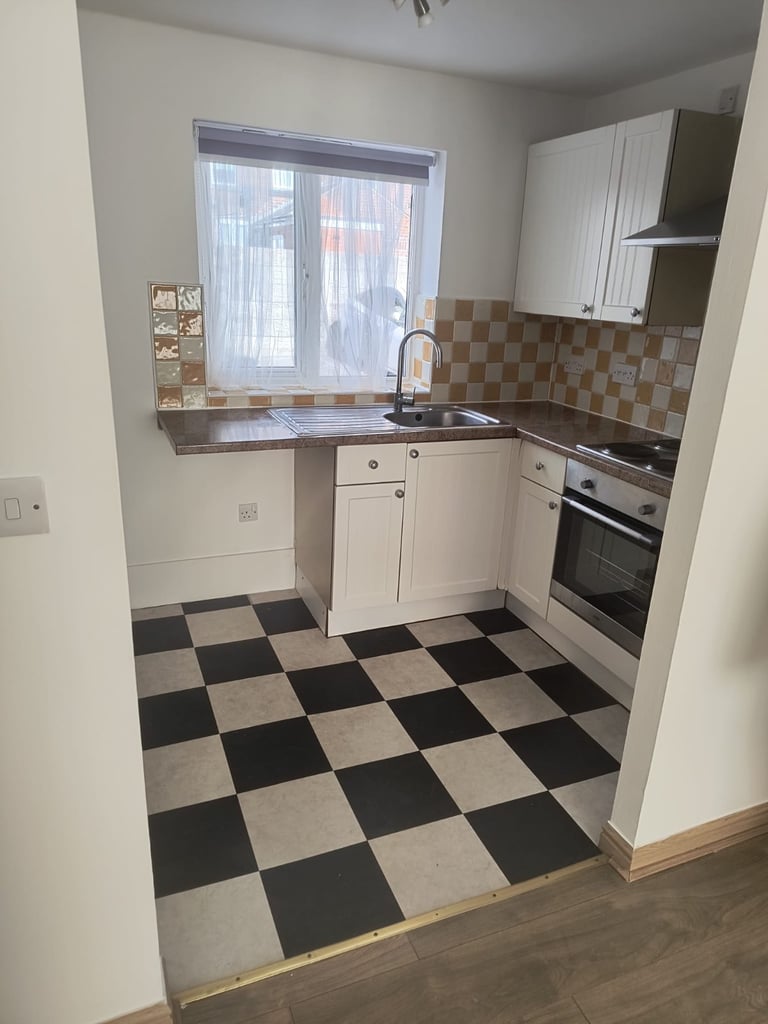 3-bedroom flat in Walkden, Manchester M28