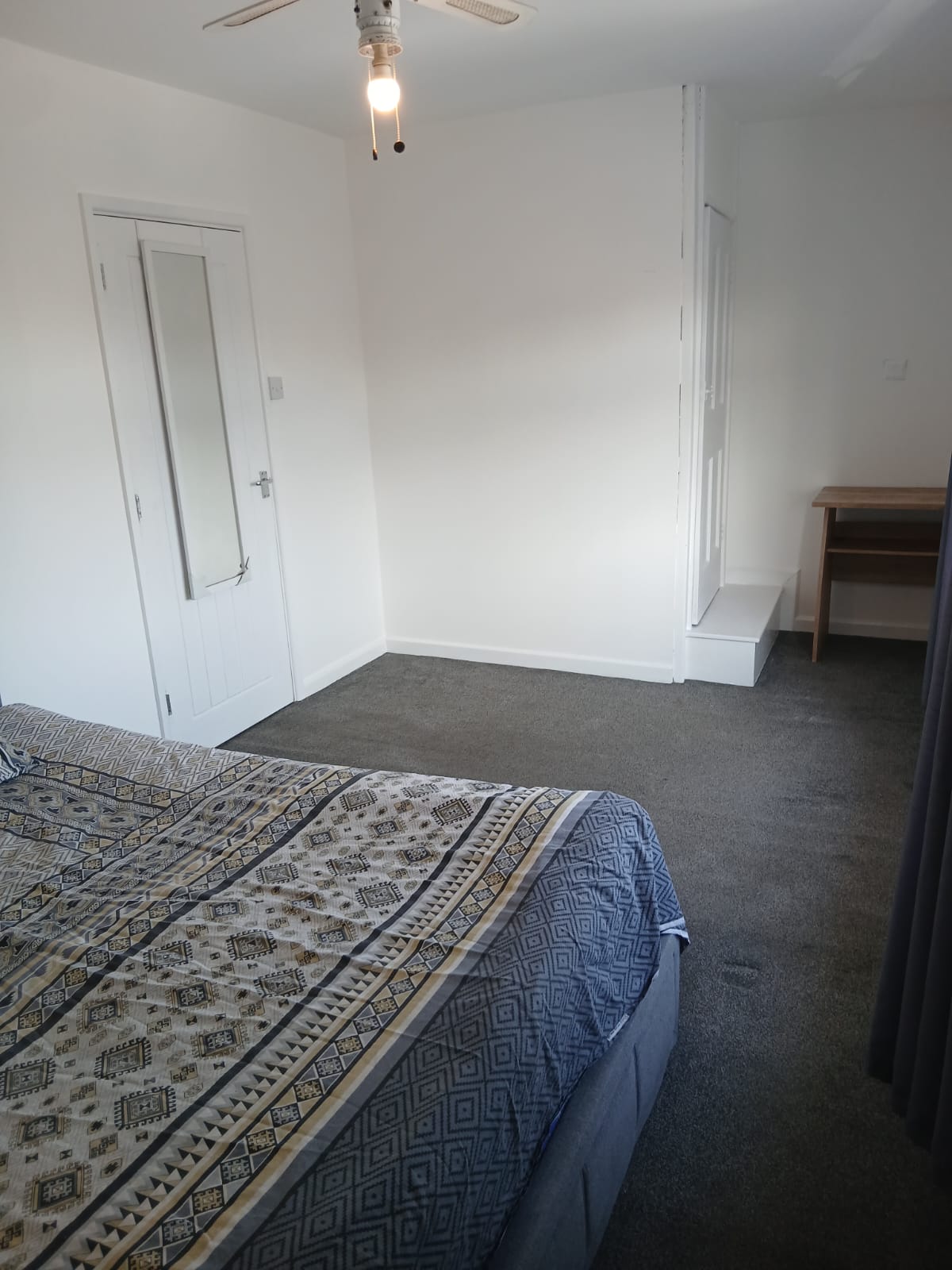 2 Double Rooms at Green Ln, Near Chadwell heath station (RM8 1DB)