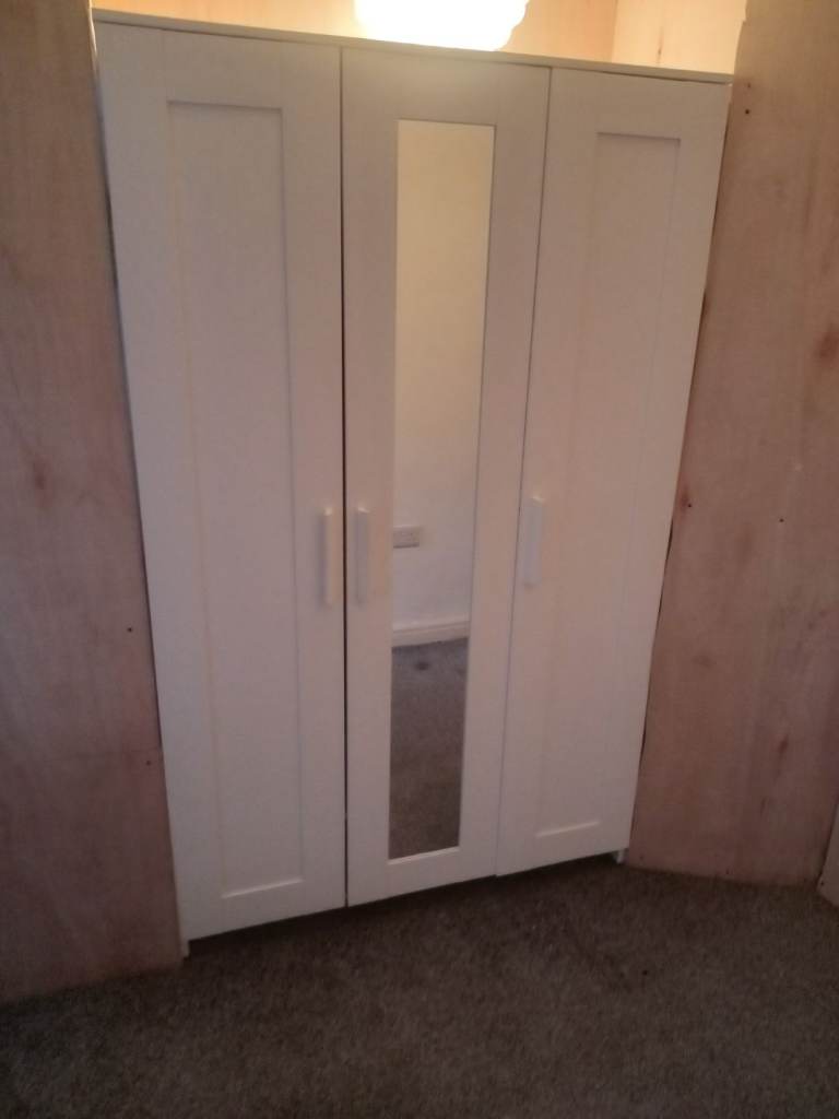 Studio flat £300pp pm intinastional ok (B11 3LZ)