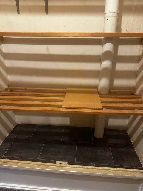 4 bed house For Rent in Mitcham CR4 1JX