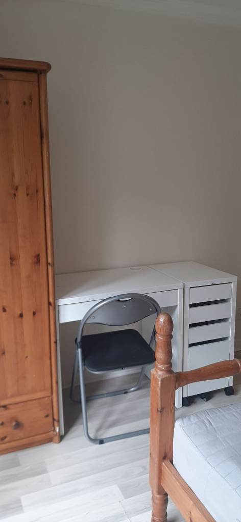 🏡 Bright 3-Bedroom Flat – (City Center) Grove Park Gardens, Glasgow G20 7JB