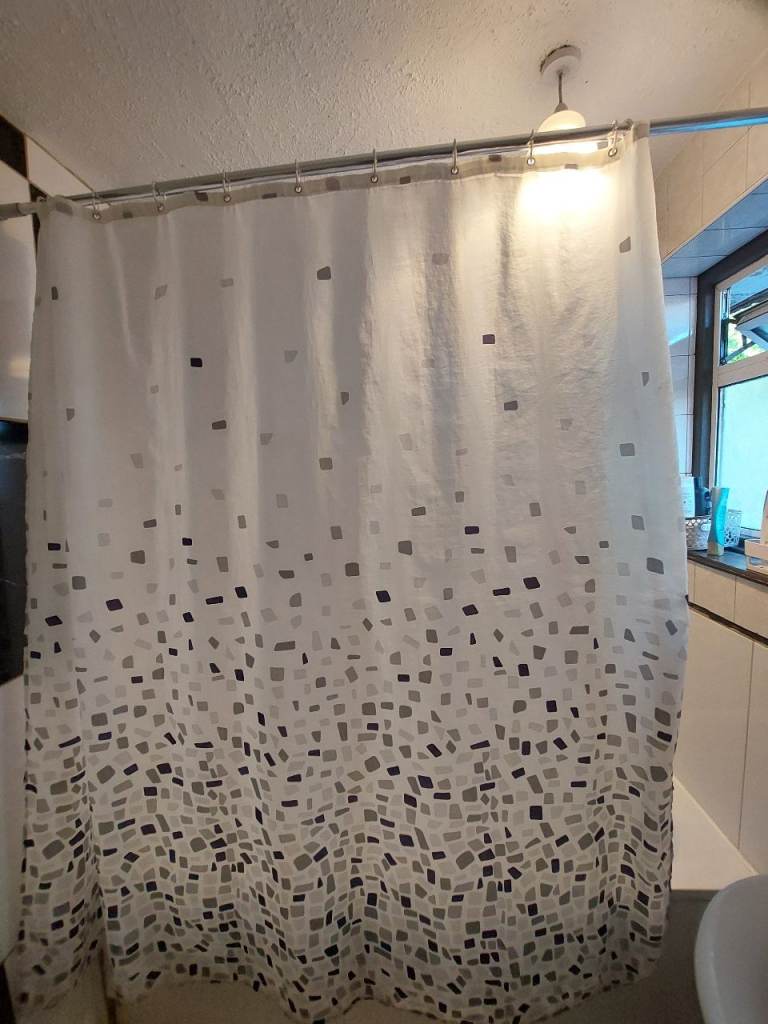 Spacious double room in a sharing house at Rokeby st, Stratford (E15 3NS)