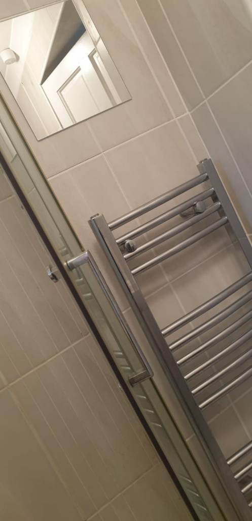 Studio Apartment with Wifi and all bills included (CV3)