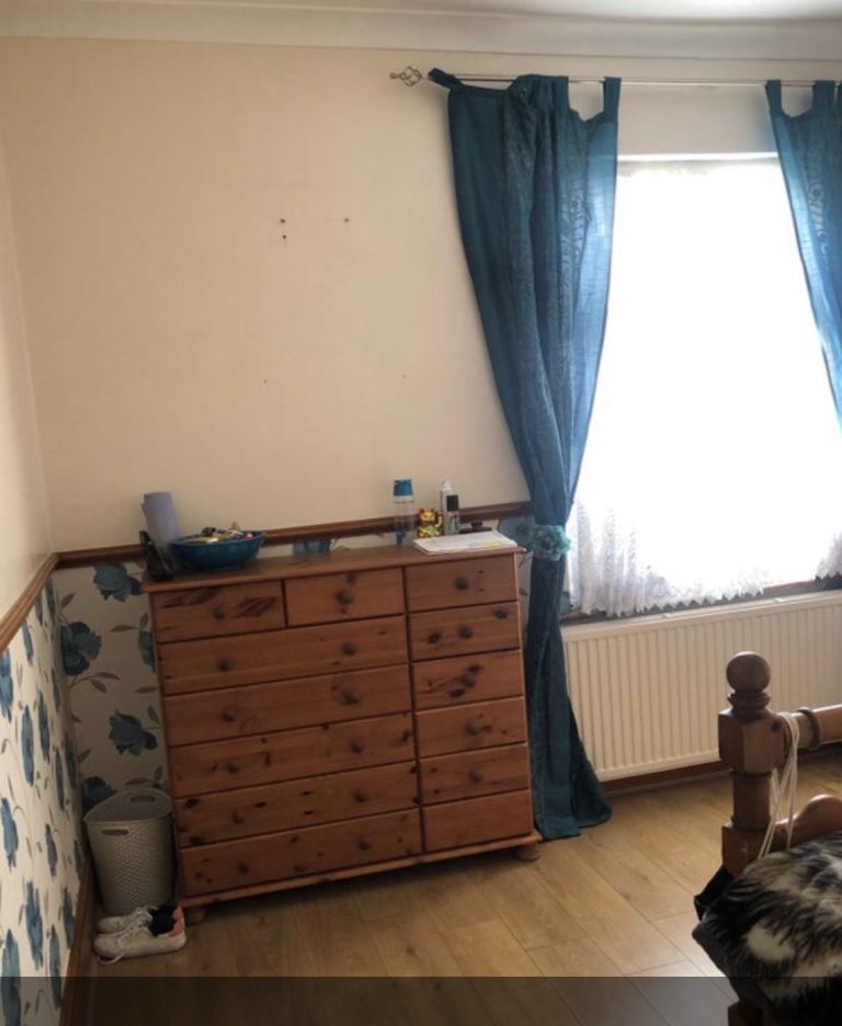Spacious double room with all bills included Herbert rd, Woolwich (SE18 3QD)
