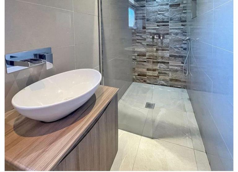 Room in shared accommodation (WS3 1JN)