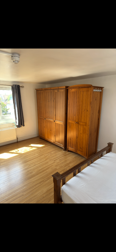 🏡 LUXURIOUS LARGE EN-SUITE ROOM | E17 8JE | ALL BILLS INCLUDED