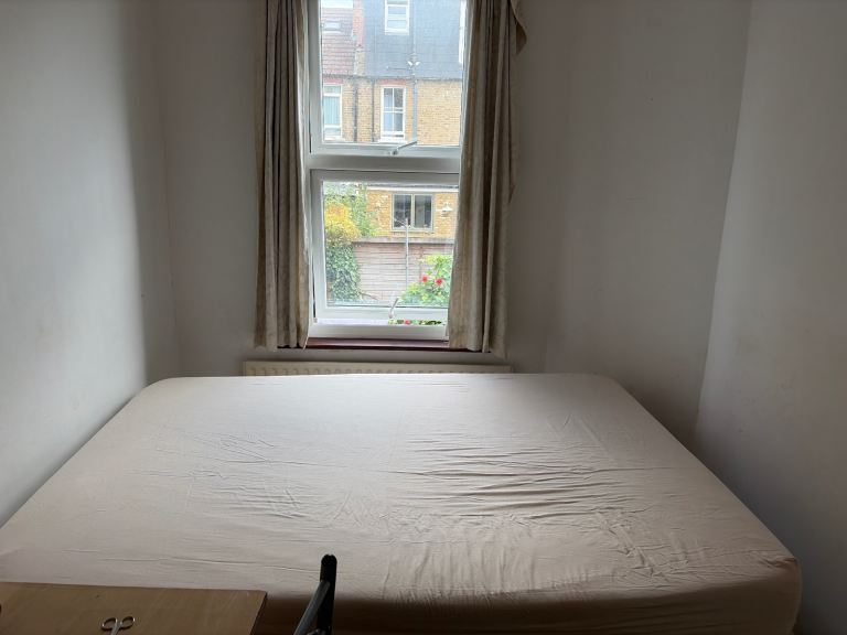 🏡 Double Room in Tooting, SW17 9PZ | £825 PCM | Couples Welcome