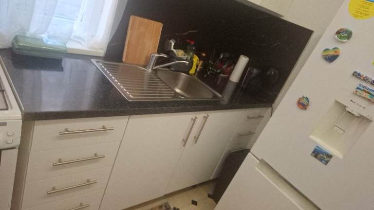 studio flat Luton, Bedfordshire £800pm(LU4 0HS)