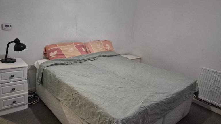 Large Double Room (CB4)