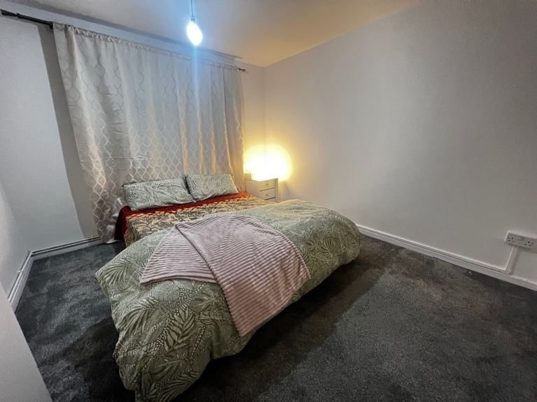 Master Room to rent at Claremont rd, Forest Gate (E7 0QP)
