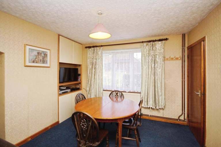 5 bedroom house to rent in Fishponds, Bristol (BS16 4PW)