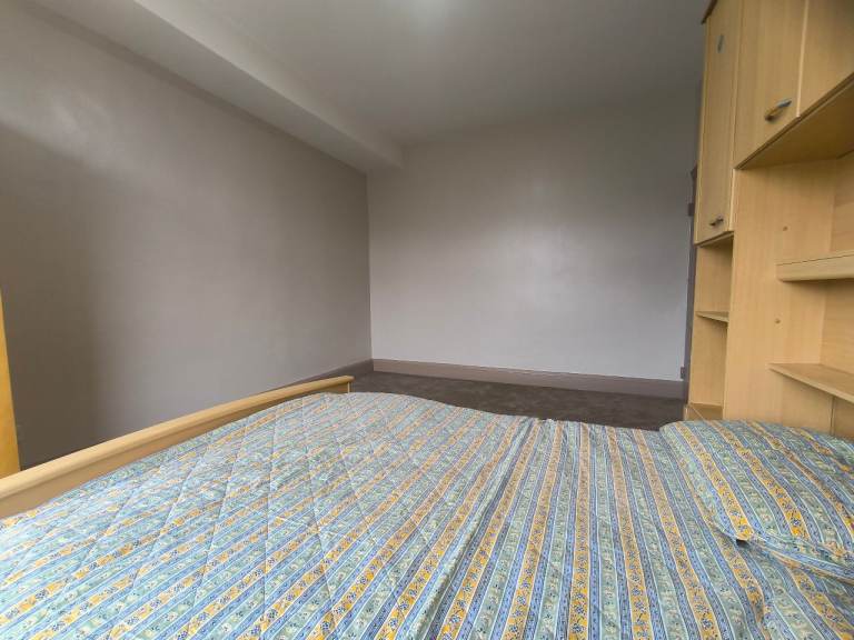 Double Room to Rent at Hornby rd, Old trafford (M32 0RQ)