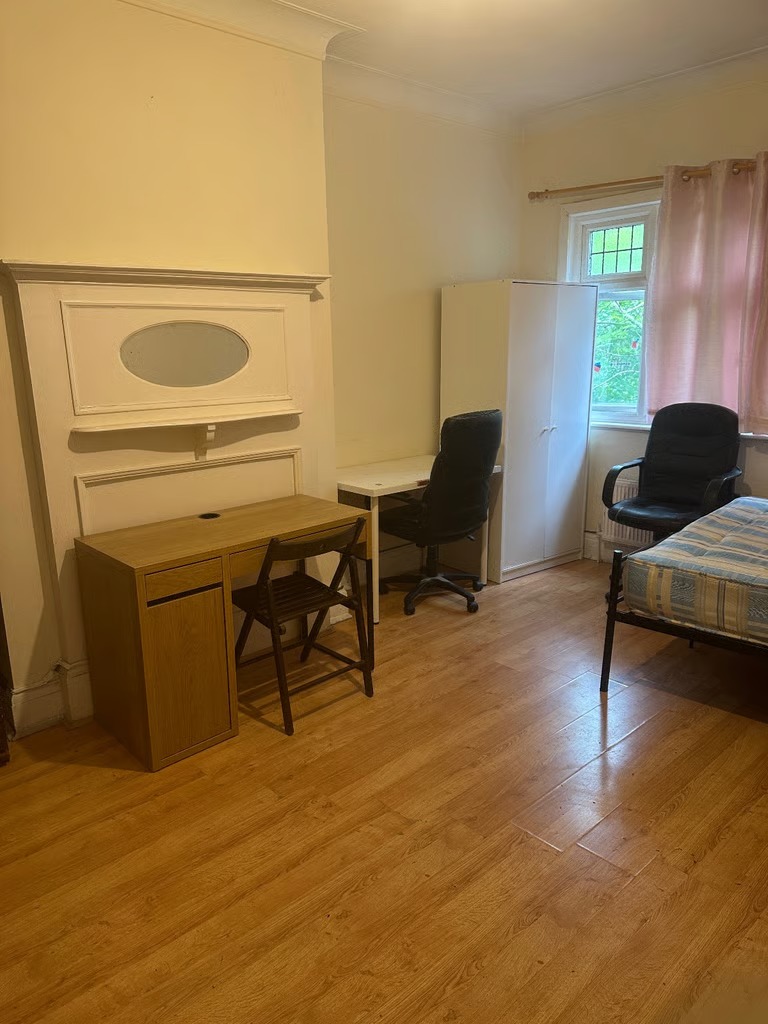 Cosy room in Cosy house