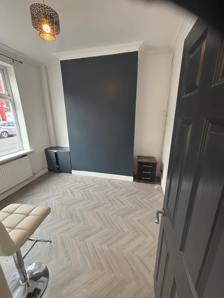 4-bedroom terraced house at Markington st, Rusholme M14 7JB