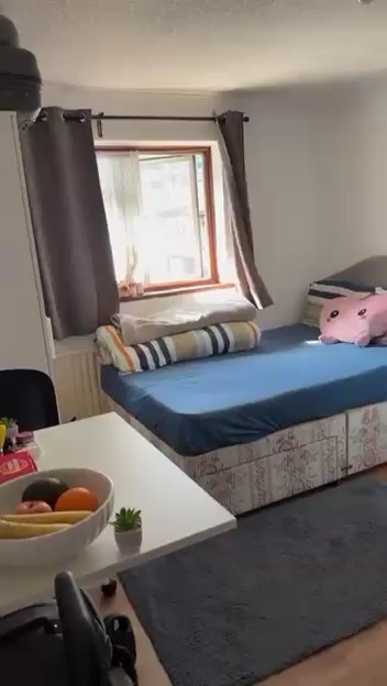 1st floor Studio for 1/2 Females in Canning Town E16 4LD