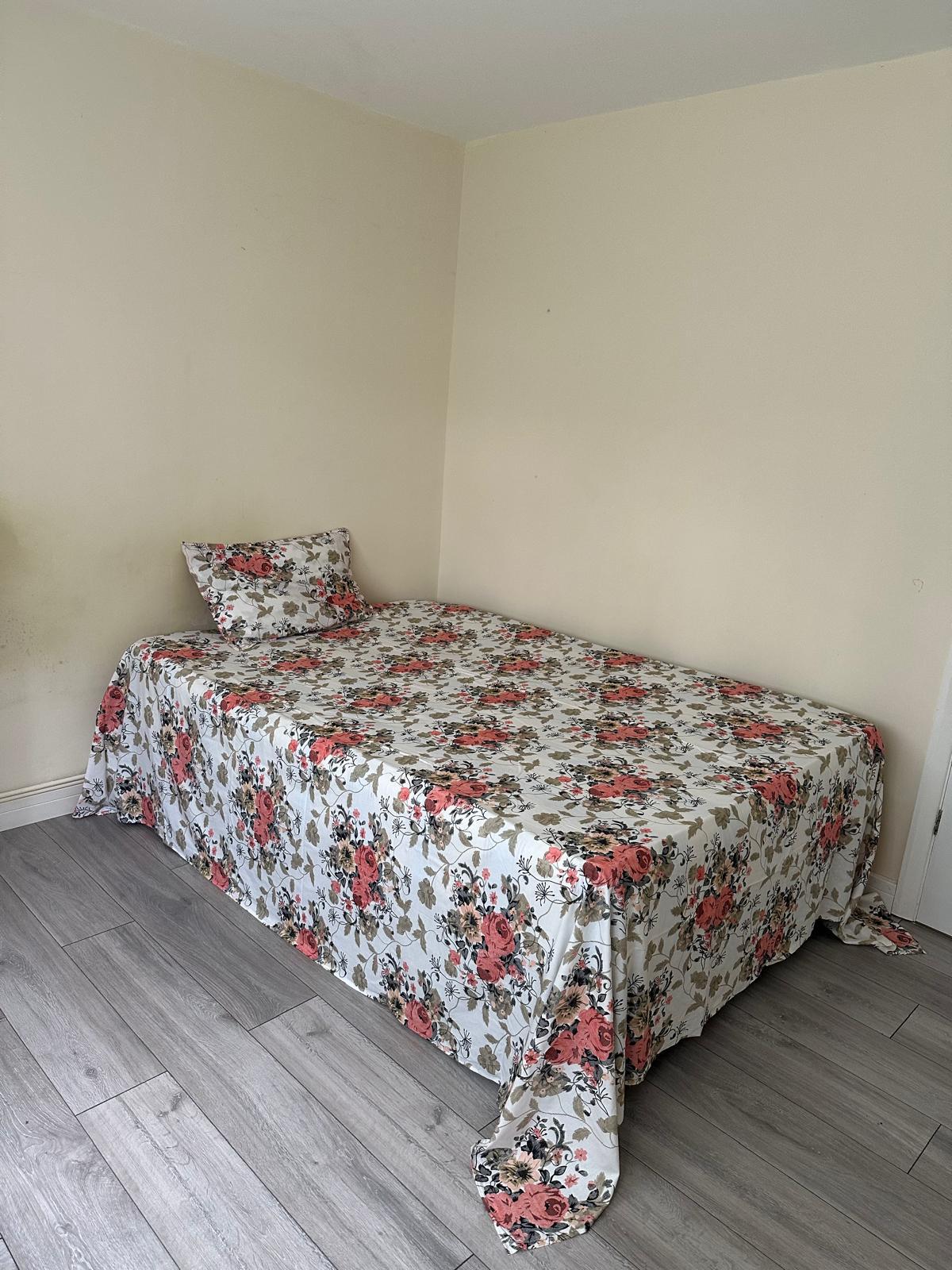 Double room in hounslow