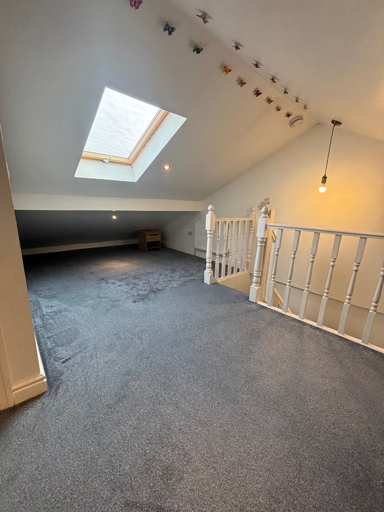 4-bedroom terraced house at Markington st, Rusholme M14 7JB