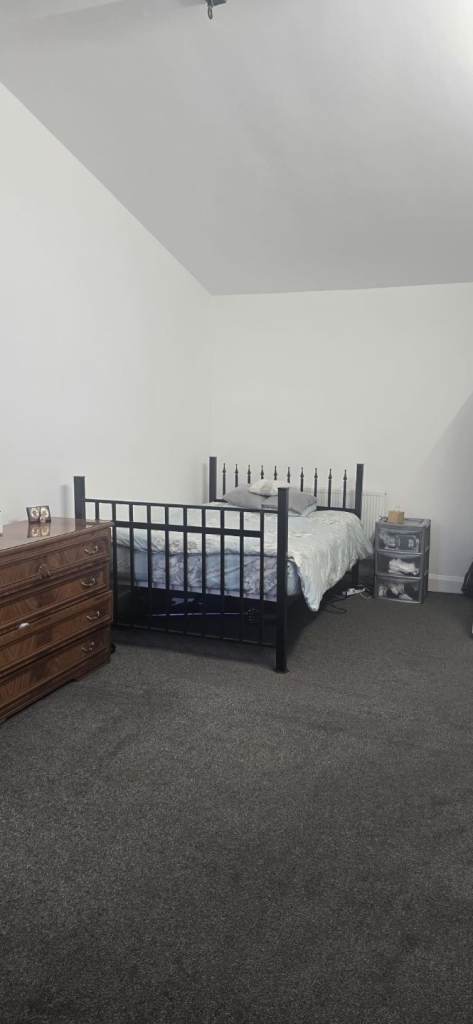 studio flat Luton, Bedfordshire £800pm(LU4 0HS)
