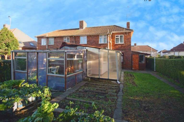 5 bedroom house to rent in Fishponds, Bristol (BS16 4PW)