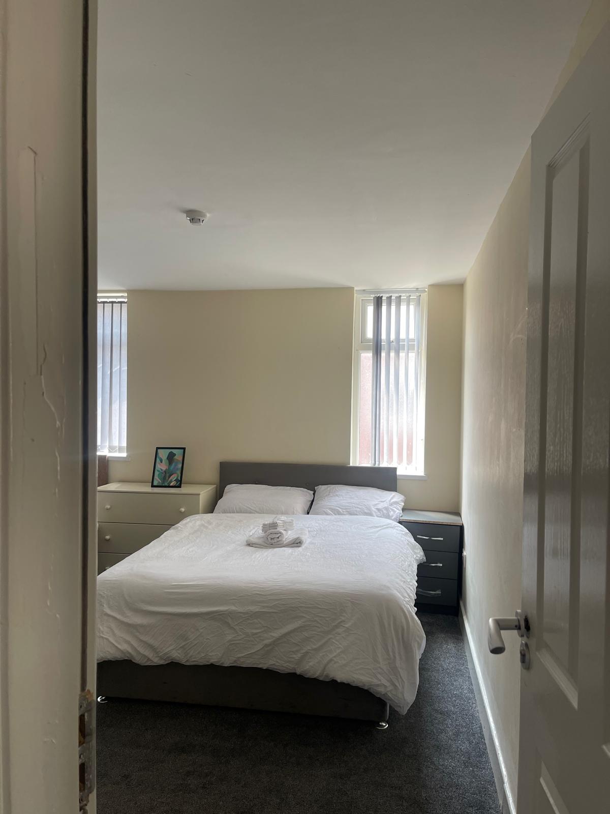3-bedroom furnished detached house in Chorlton-cum-hardy M16