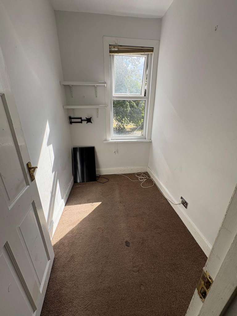 ✨ SPACIOUS VICTORIAN DOUBLE ROOM | £750 SINGLE / £850 COUPLES | Forest Gate E7 9LE