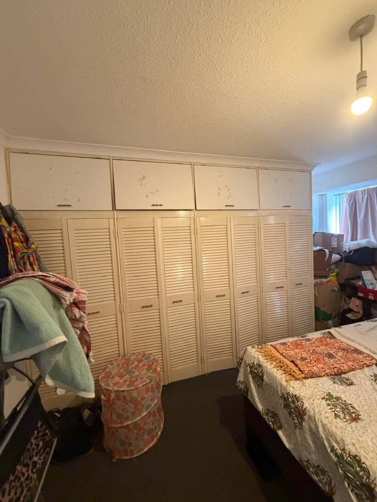2 Bed Flat (maisonette) to rent in Harlingon (UB3 5LT)