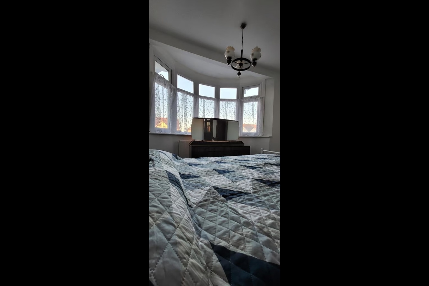 Room in a Shared House, Aldborough Road South, IG3