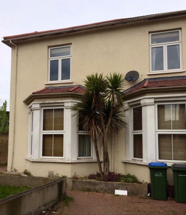 Spacious double room with all bills included Herbert rd, Woolwich (SE18 3QD)