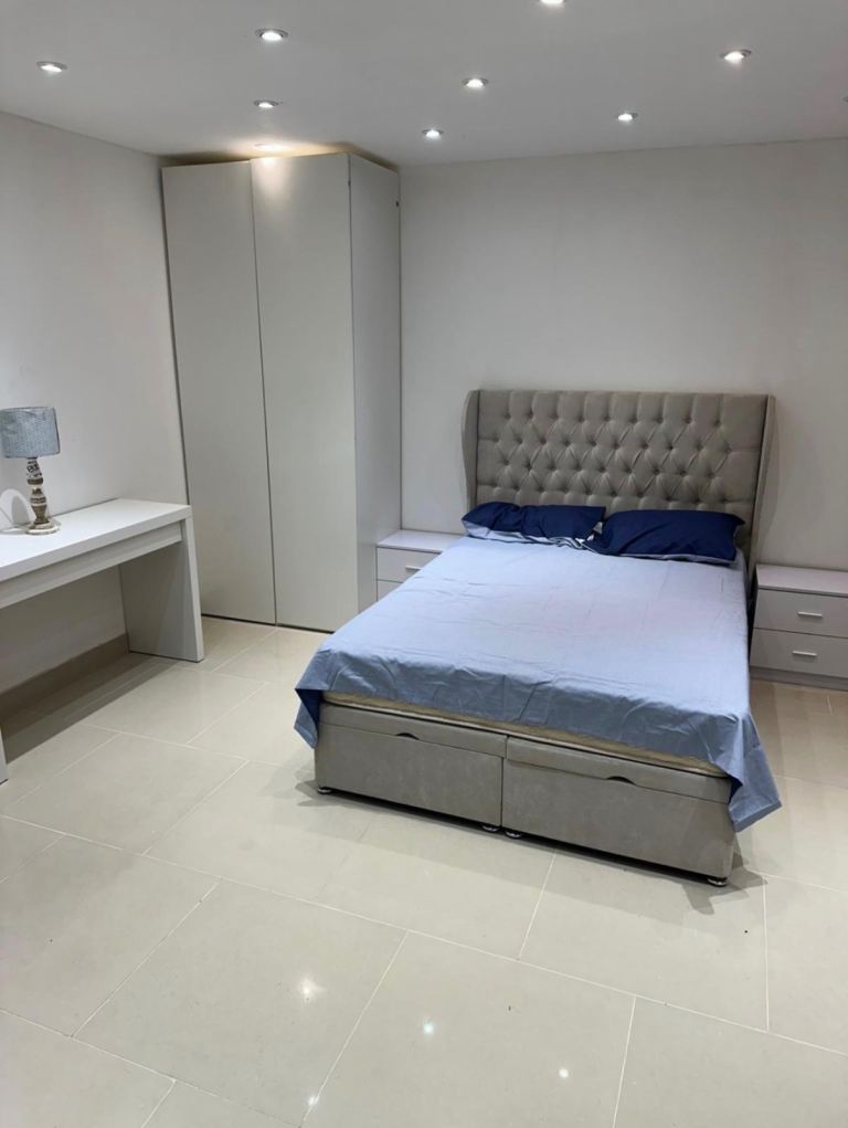 Brand new double Room for rent, Putney (SW15 3BB)