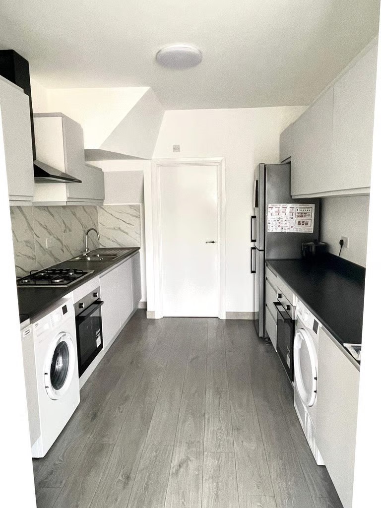 Cosy double room to let