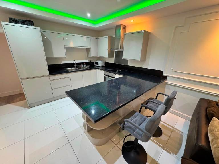 Brand New 2-Bedroom Flat – Atherton Rd, Ilford IG5 0PF | For Indian Family (All bills incl)