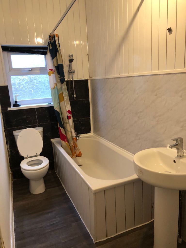 3-bedroom terraced house at Ringley st, Harpurhey M9