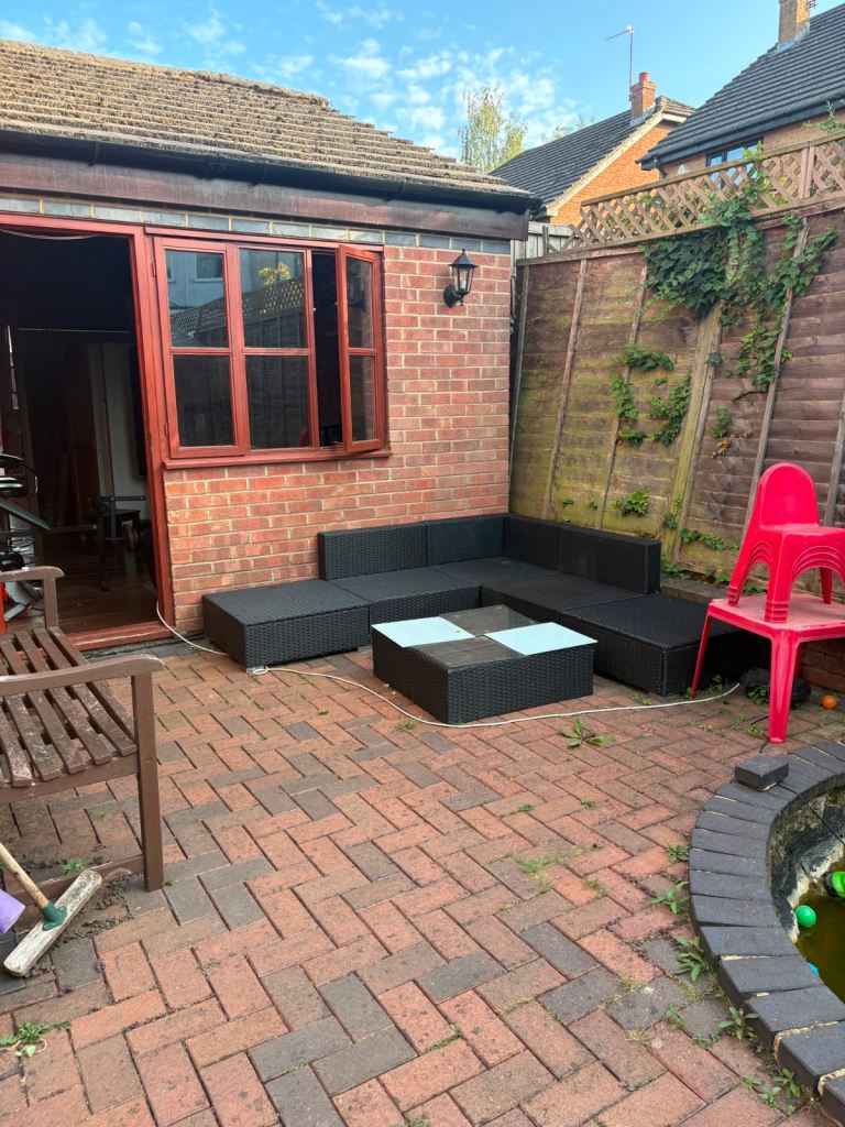 Large Double Room Watford ALL BILLS INC. (WD25 0FD)