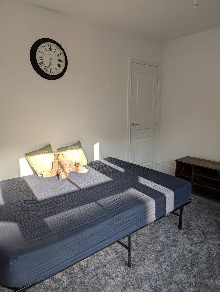 Room to let