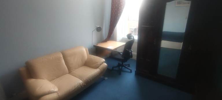 2 rooms to let -  Carrington st, Glasgow city center (G4 9AL)