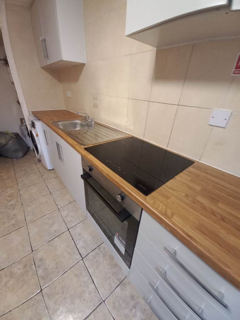 3 Bed House / Maisonette Holland Walk (N19)